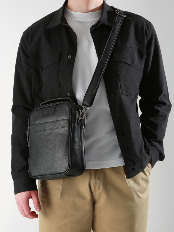 Crossbody bag