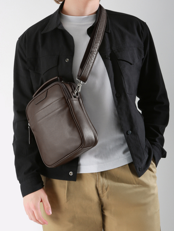 Crossbody bag