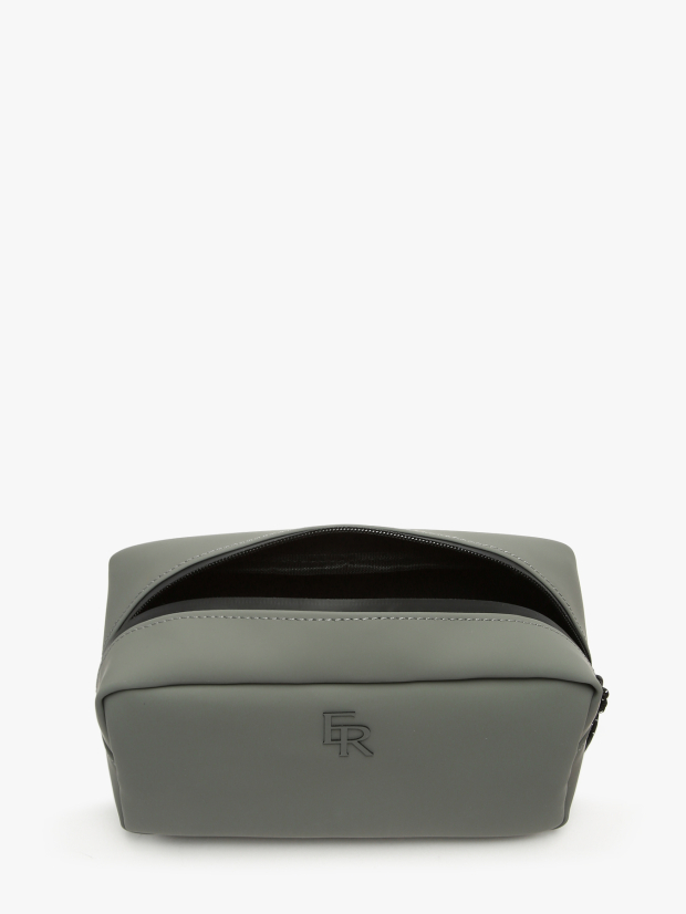 Toiletry kit