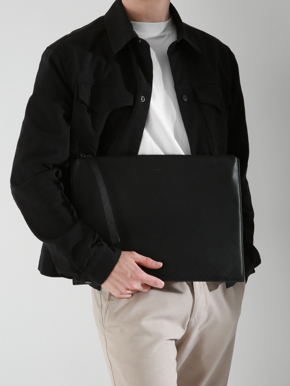 Laptop cover with 15\" laptop sleeve