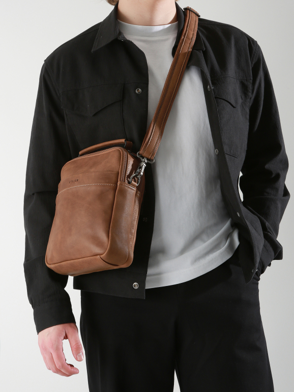 Cross body tas