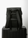1 compartment business bag with 15\" laptop sleeve
